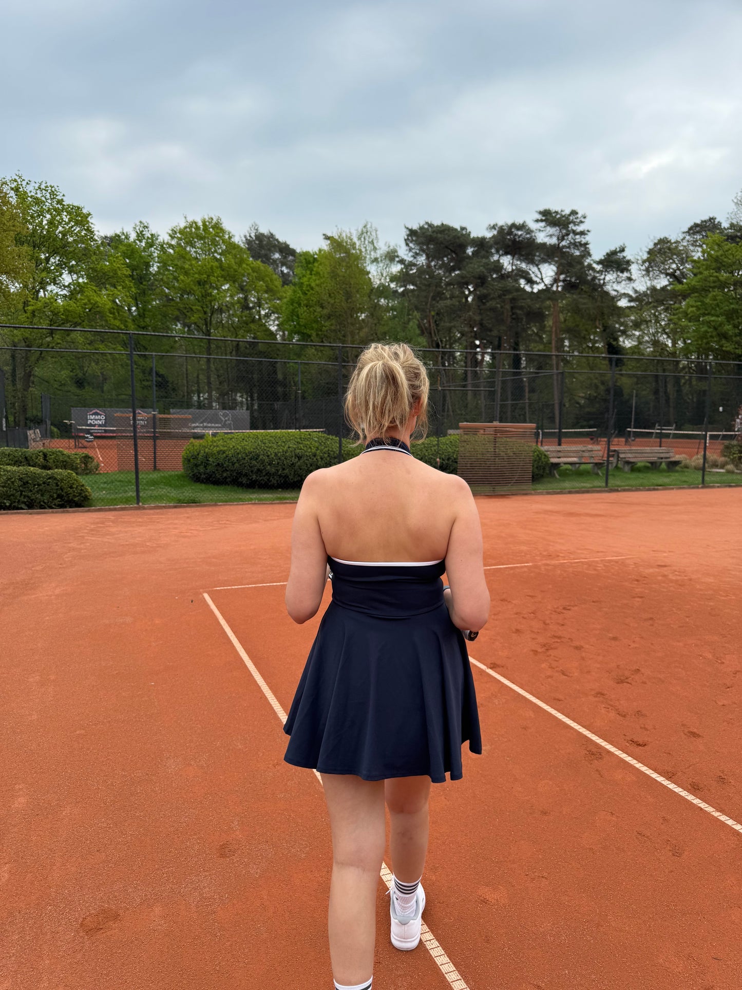 Halter tenniskleedje donker blauw
