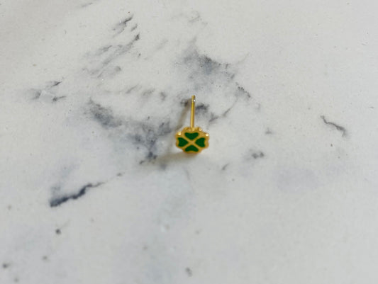 Oorbel klaver goud groen per stuk
