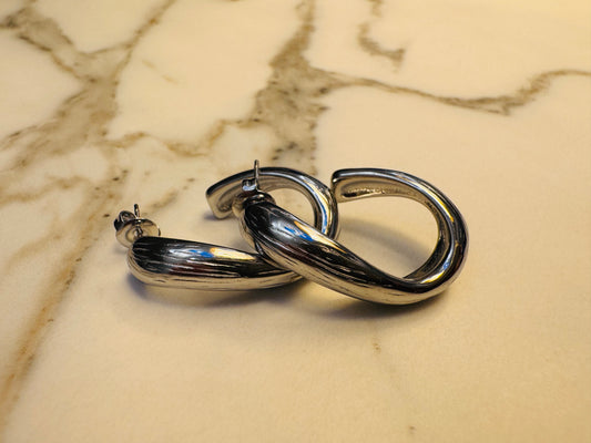 Oorbellen twisted zilver